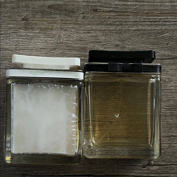 Marc Jacobs Bath & Body Tester Pair in White and Black - Picture 2 of 6